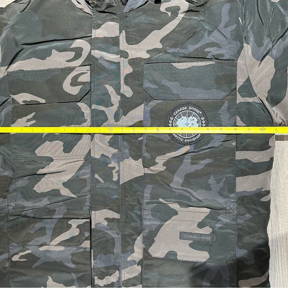 Men’s Size XL Canada Goose Expedition Parka Camo Black Label - Picture 8 of 11